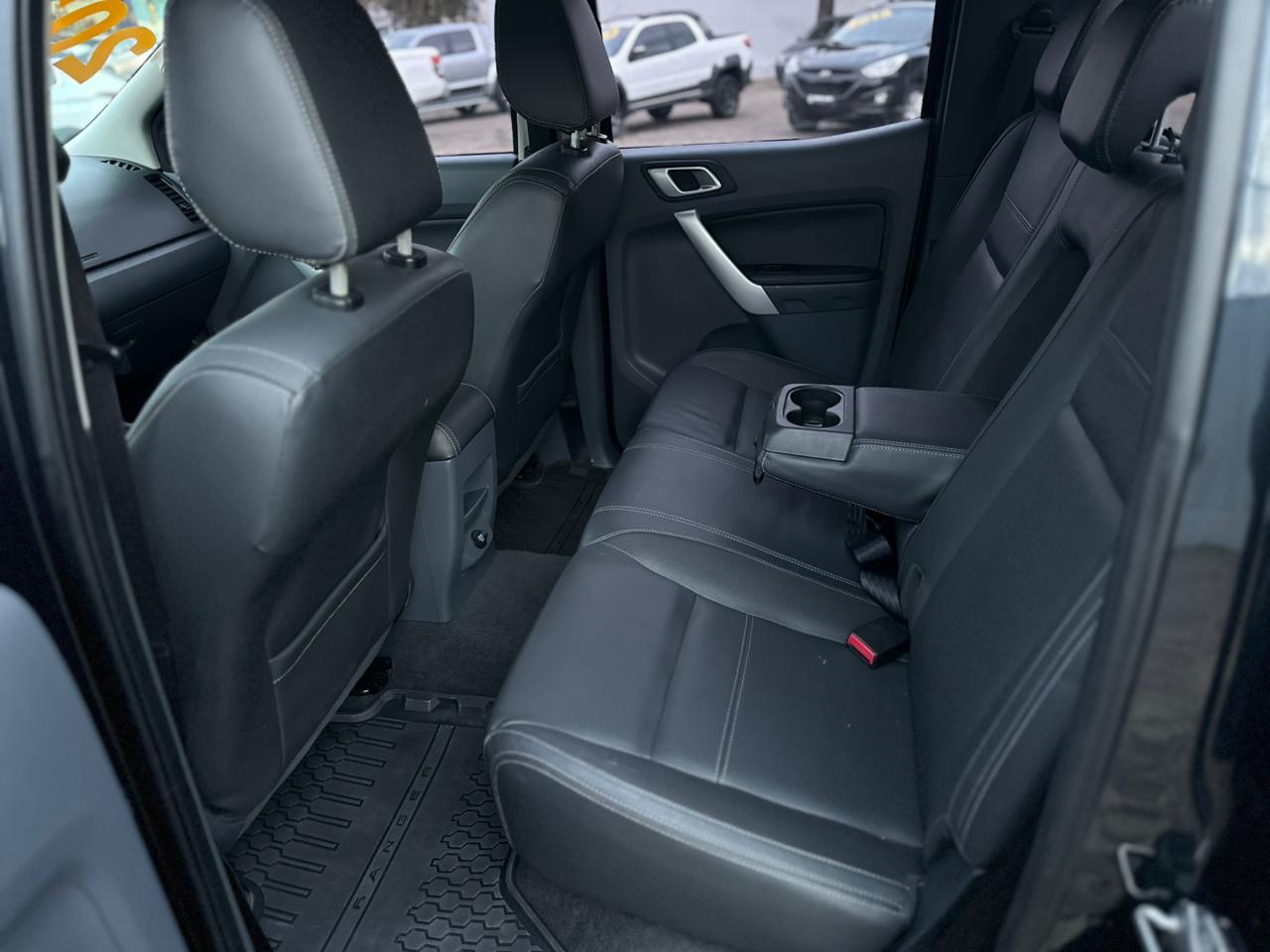 Foto Ford Ranger XLT Gasolina 2015
